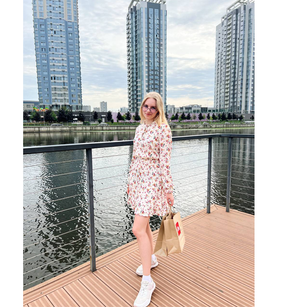 Model - ElizabethForYou beautiful