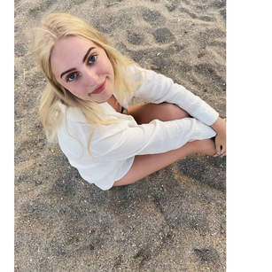 Model - ElizabethForYou slim