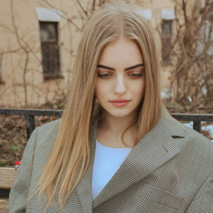 Model - ElizabethForYou beautiful