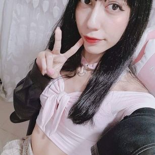 Model - Elizabeth Rivera pussy