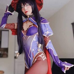 Model - Elizabeth Rivera sexy