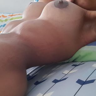 Model - Sara Restrepo girl