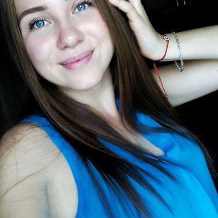 Model - Elena Sports