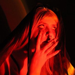 Model - santyLisa squirt