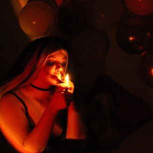 Model - santyLisa fetish