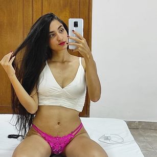 Model - JasmineRoberts Submissive