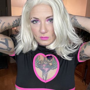 Model - Deja Delore dildos