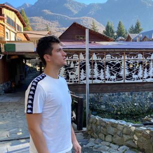 Model - WillTornet long