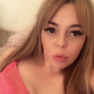 Model - Unfaithful-housewife average