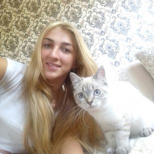 Model - Memories kinky