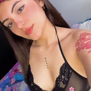 Model - Emily_18 masturbation