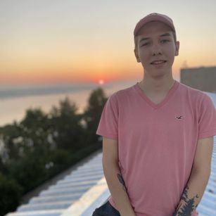 Model - BrianHorn cum