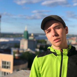 Model - BrianHorn masturbation