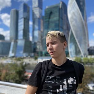 Model - BrianHorn naked