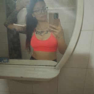 Model - Sweet Ari costumes