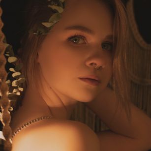 Model - Roza striptease