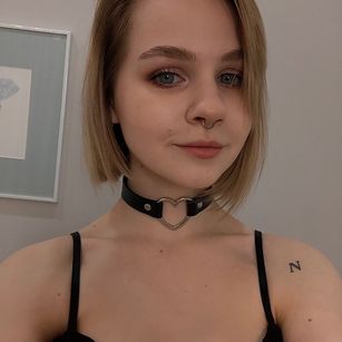 Model - Roza blowjob