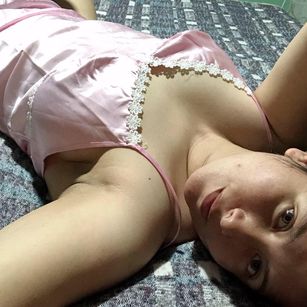 Model - Lunaaa jugar