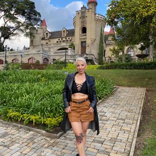 Model - Delfinlana squirt