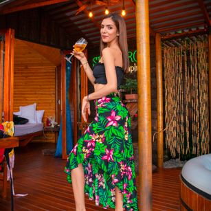 Model - Mia miller oil