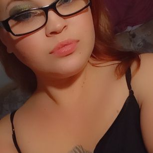 Model - lilbunnie210 curvy