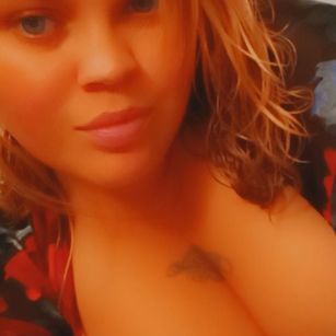 Model - lilbunnie210 new