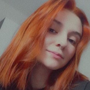 Model - FoxyGirl feet