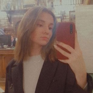 Model - FoxyGirl redhead