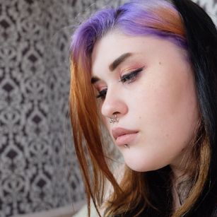 Model - Sandy striptease