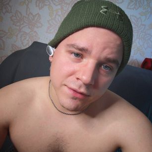 Model - Quietcody play