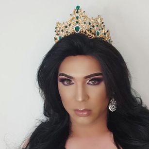 Model - GaelBarbieri anal