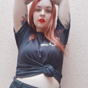 Model - Romina_Red pretty