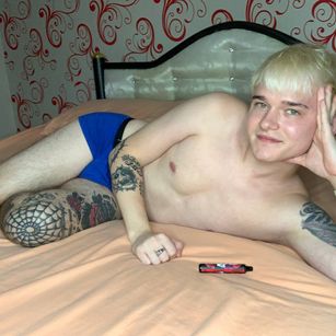 Model - Charlyuhp teen