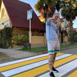 Model - Charlyuhp Bigdick