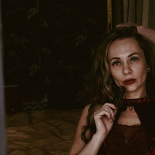 Model - Lia Passie milf