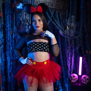 Model - Angie Roses anal