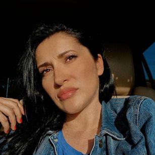 Model - AishaHazell dirtytalk