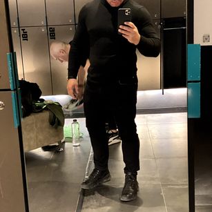 Model - LittleBig jerkoff