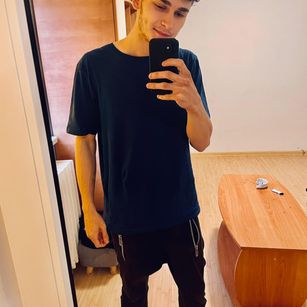 Model - Alessio young