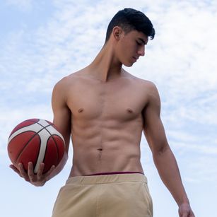 Model - Connor Flyn muscle