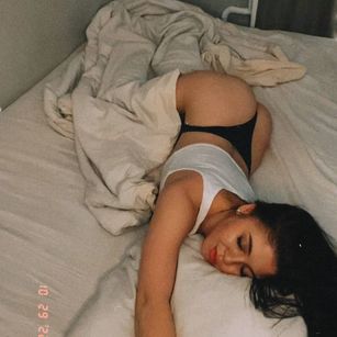 Model - DashaPink smalltits