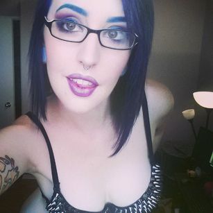 Model - Miss Faith Rae worship