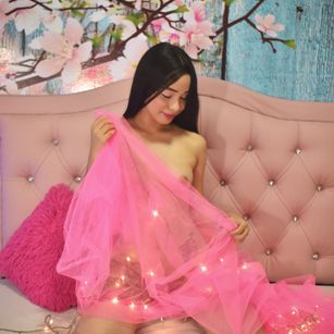 Model - LIM LIS teen