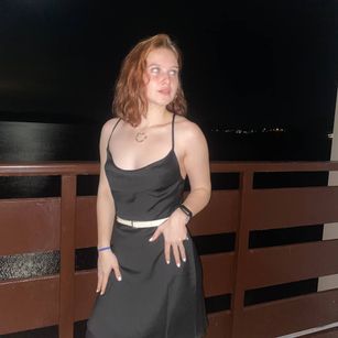 Model - Elisabeth Bryant doggy