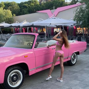 Model - YourLady1985 friendly