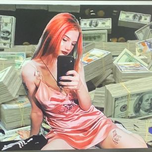 Model - Waterfallwoods feet