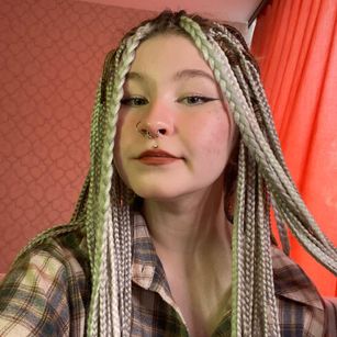 Model - MarteVeriss kiss