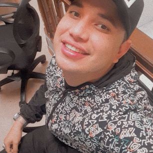 Model - Aldo_abrahann ass