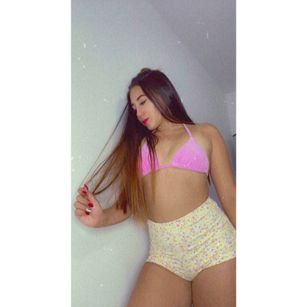 Model - Littleabbie squirt