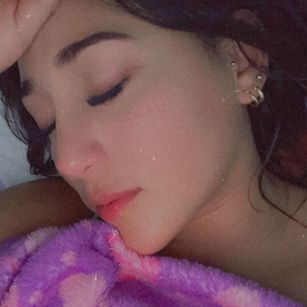 Model - Littleabbie sexybody